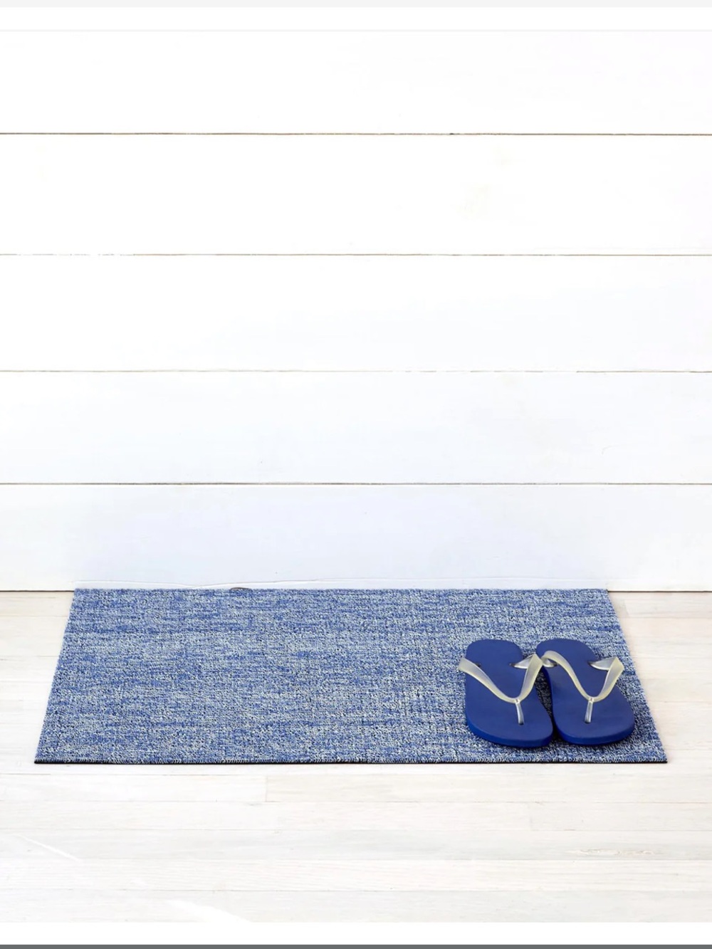 Chilewich Heathered Shag Floor Bath Shower Door Mat in Cornflower Blue